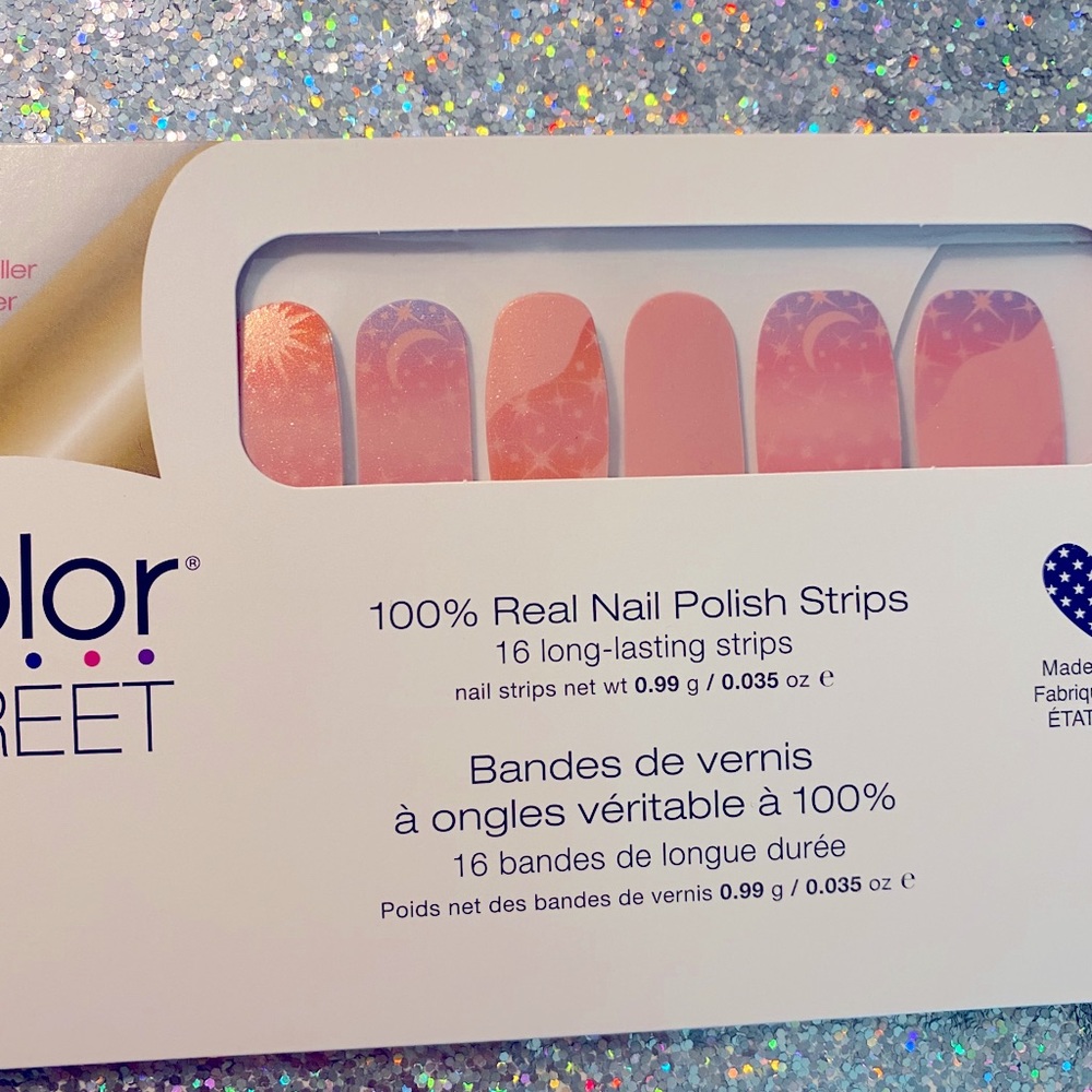 Color street nails 💜